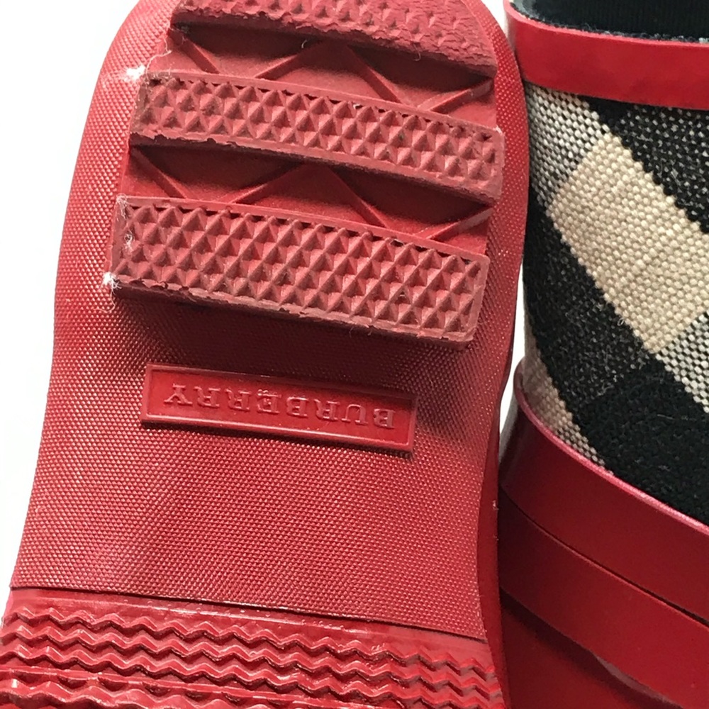 Burberry Kids Red Nova Check Rain boots Size 33 2 - Picture 8 of 8